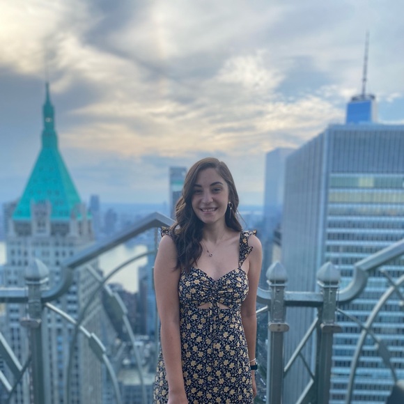 Meet your Posher, Polina - Picture 1 of 1